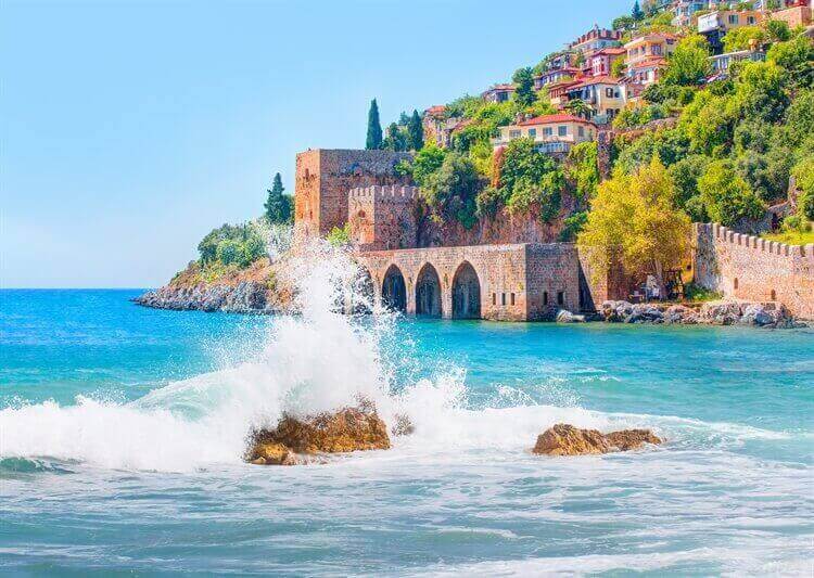 uitzicht opp zee antalya turkije 
